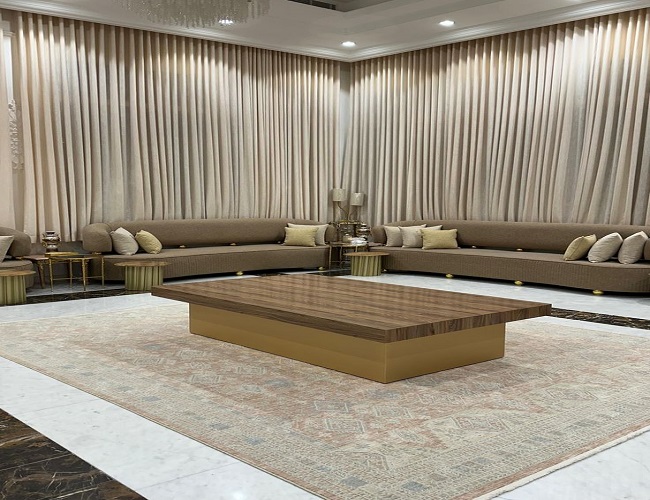 تفصيل طاولات طعام ومجالس