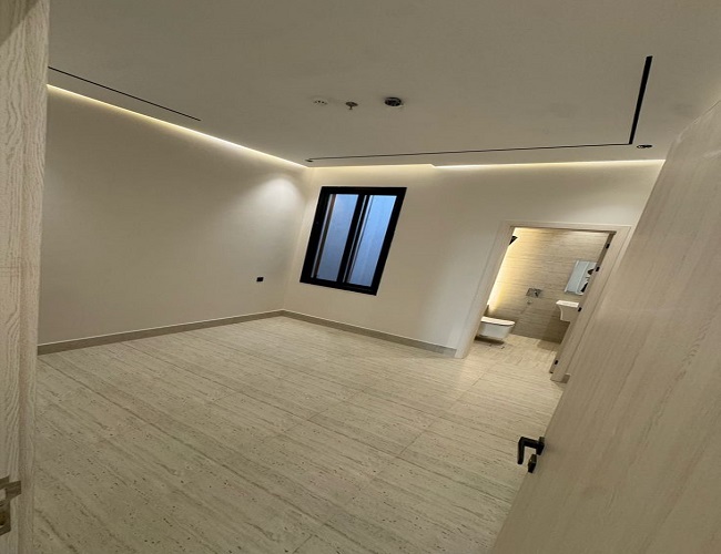 دهان خميس مشيط