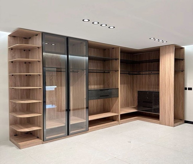 تصميم دريسنج روم صغير بالرياض