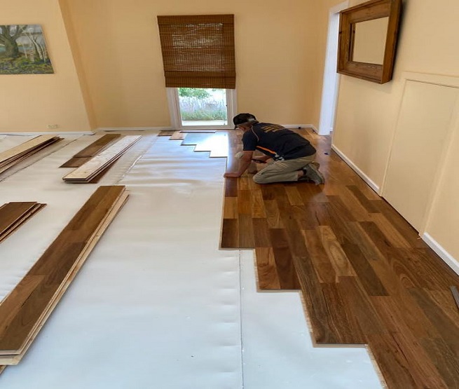 معلم باركيه جدة تركيب وصيانة بأسعار رخيصة